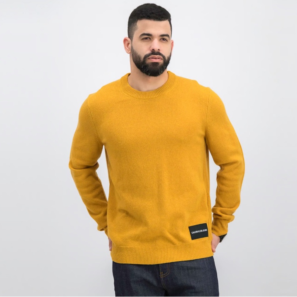 Calvin Klein merino wool sweater mustard size  L fits S to L